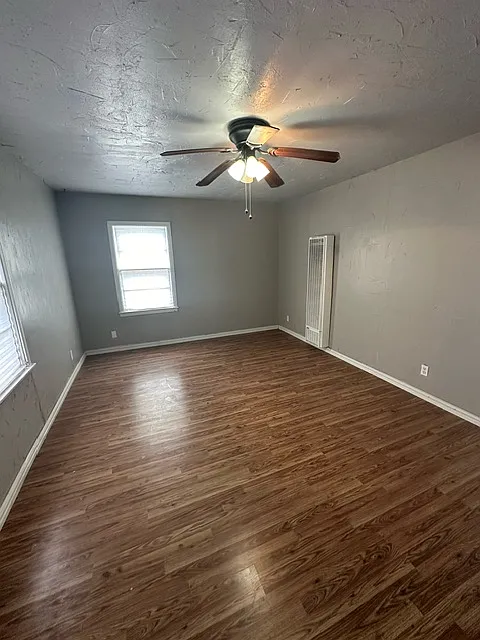 3801 Northeast 20th Avenue - 1 — Photo 2