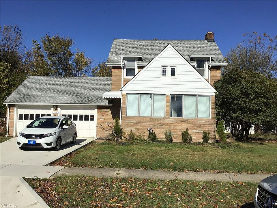 1st image of 7918 Pinegrove Ave