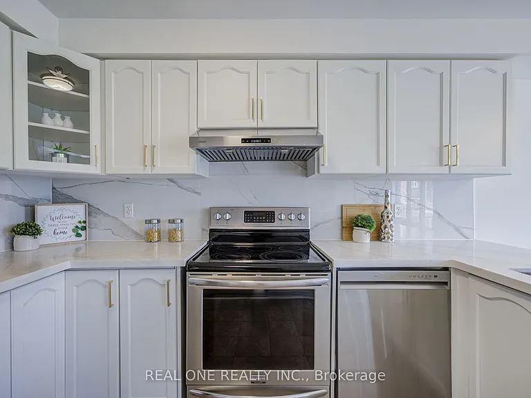 65 Westcliffe Cres — Photo 20