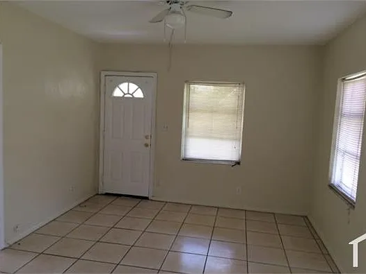 1429 NW 3rd Ct — Photo 11