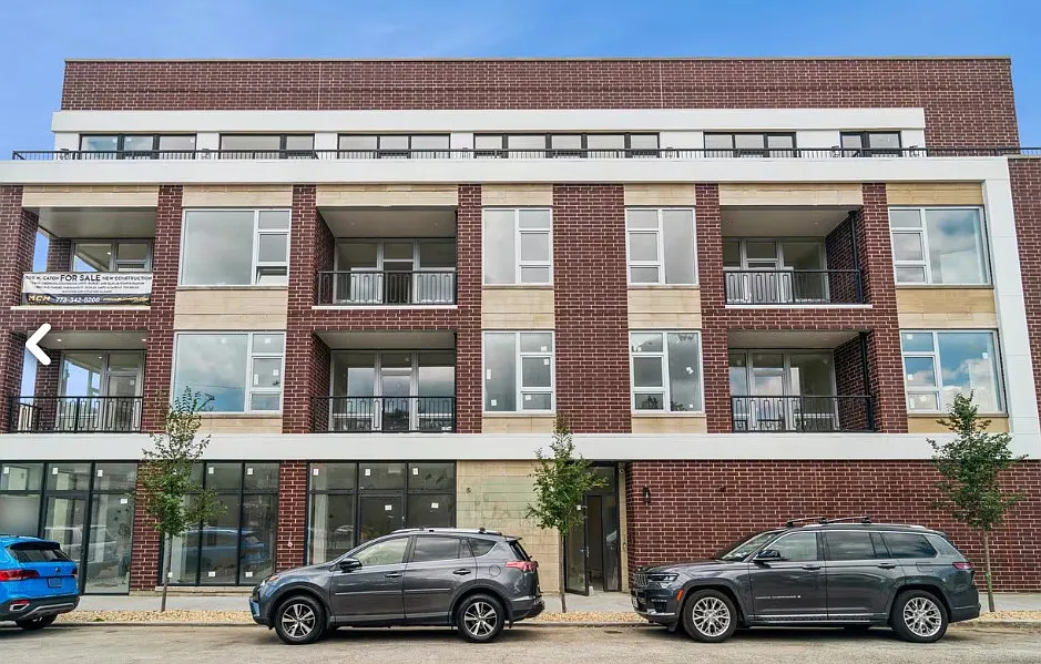 2 bed, $3,999 — Photo 1