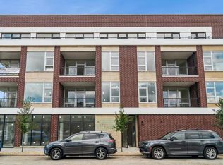 2105 W Caton St #302, Chicago, IL 60647
