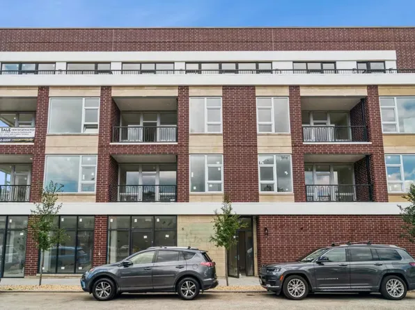 2105 W Caton St #302, Chicago, IL 60647