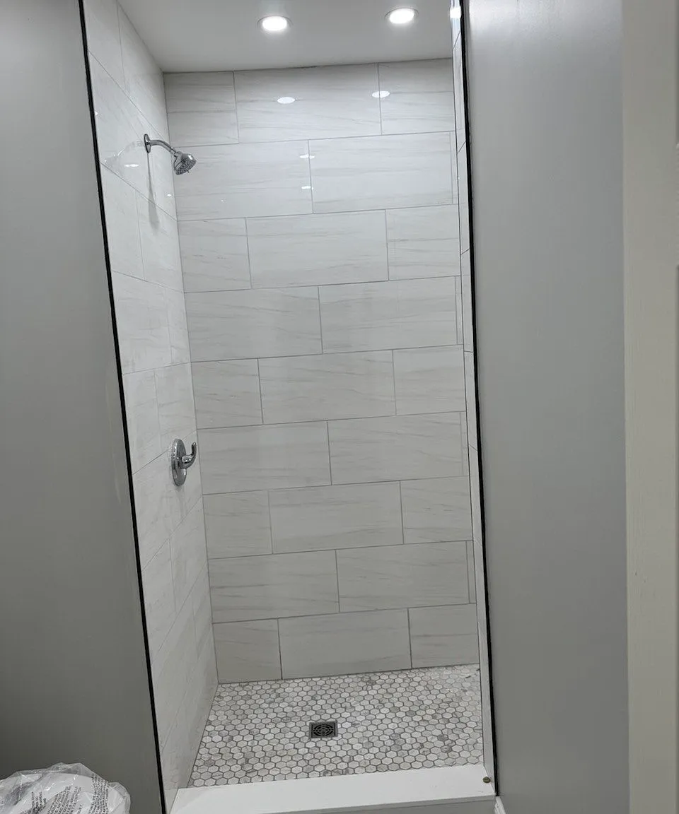 490 William Street — Photo 2