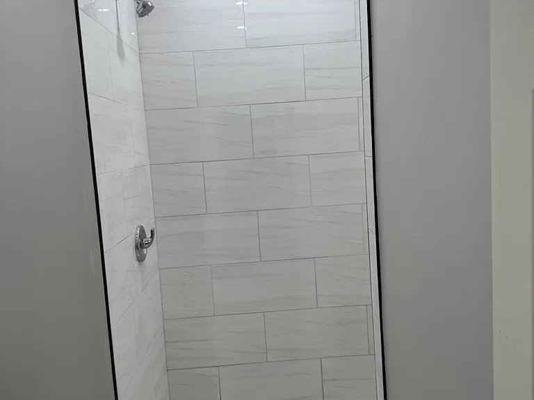 490 William St #2 — Photo 2