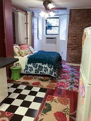 Rented by Francine Realty | media 16