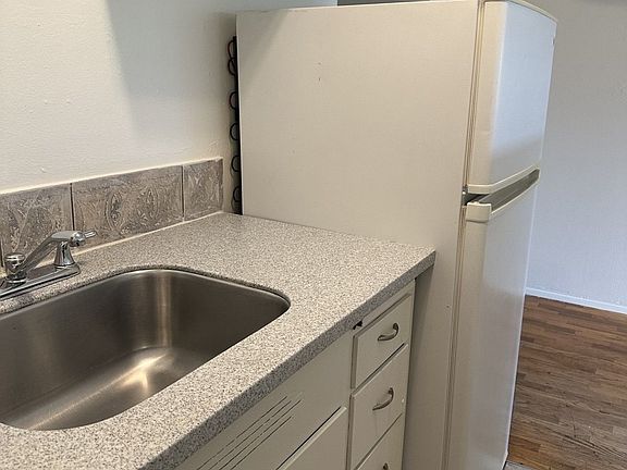 2nd image of 230 11th Ave E #1
