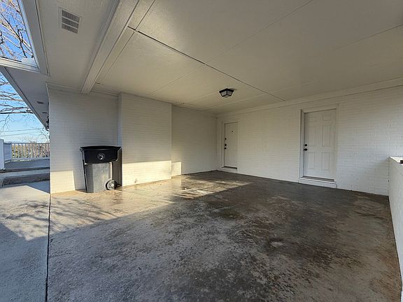 5th image of 1046 Tennessee Hills Dr