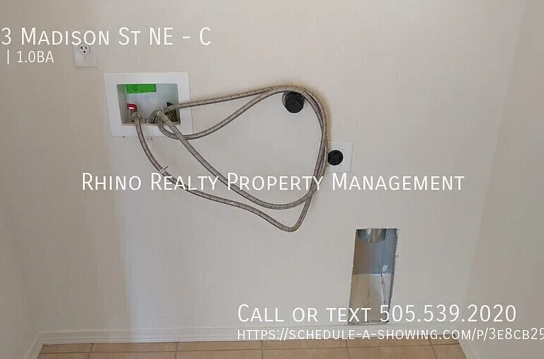 623 Madison St NE #C — Photo 18