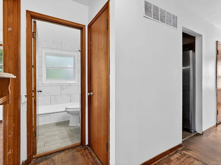 432 Midlothian Rd — Photo 9