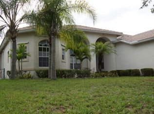 3235 Potomac Ct, Naples, FL 34120