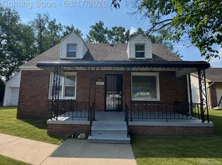 20195 Westhampton Ave, Southfield, MI 48075