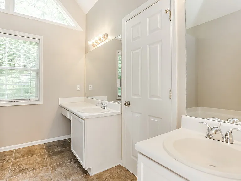 917 Stonemill Mnr — Photo 12