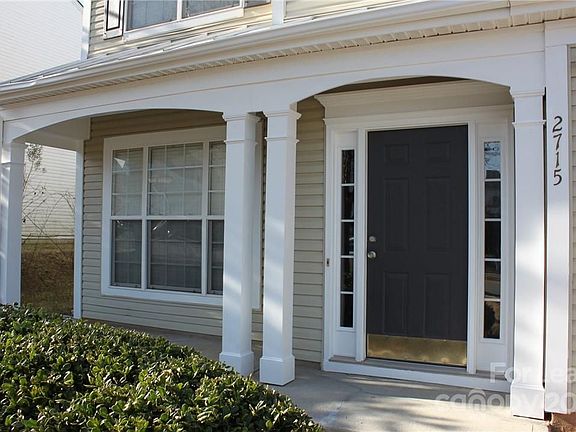 2nd image of 2715 Old Ironside Dr