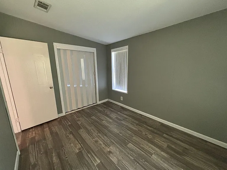 20 Glen Cove Ct #46 — Photo 5