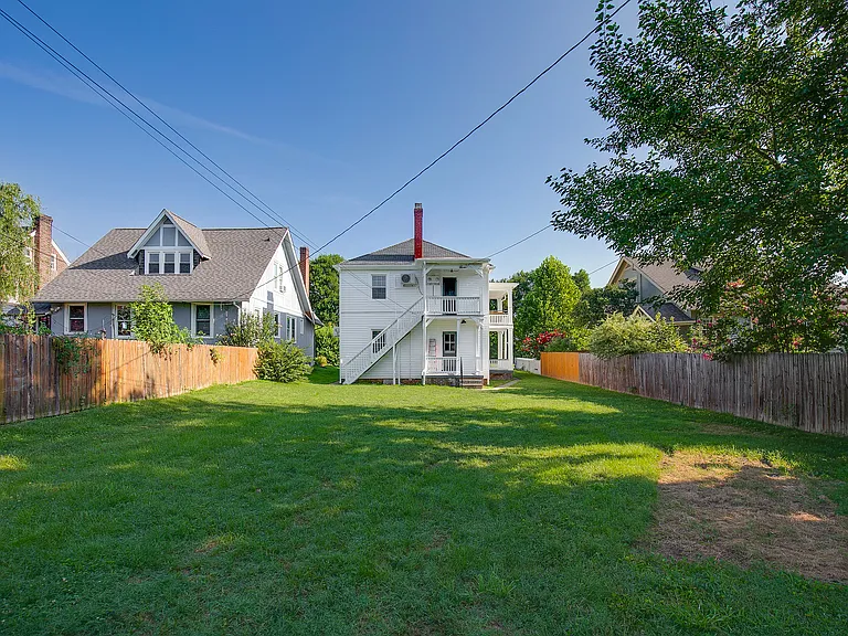 1207 Westbrook Ave #A — Photo 11