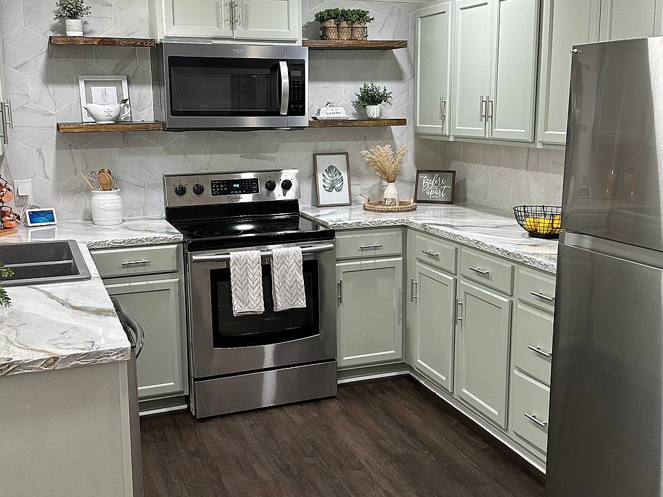 Completely renovated Kitchen