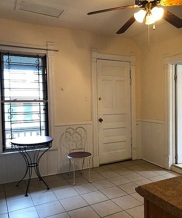 3rd image of 3628 N Wilton Ave #3