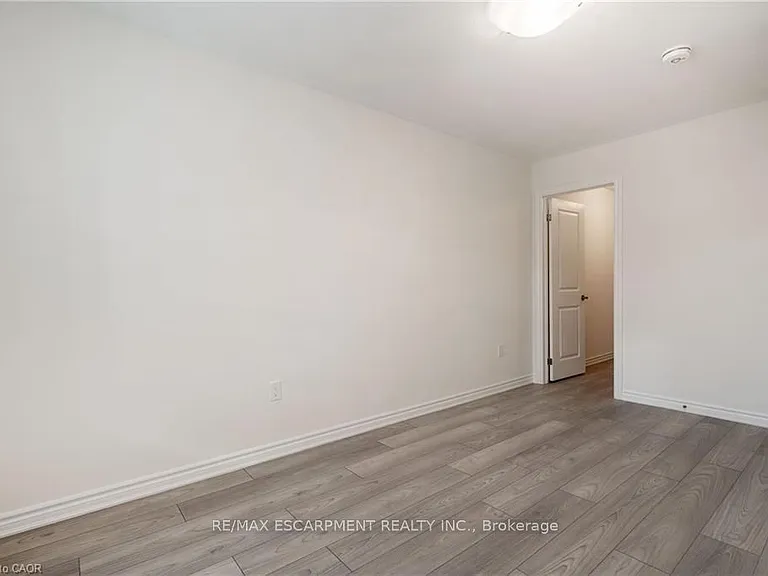 305 Garner Rd W #39 — Photo 35