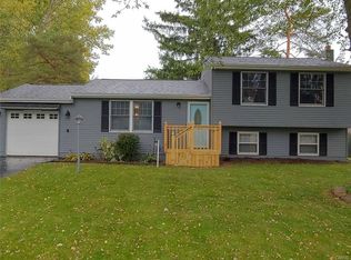 4299 Stepping Stone Ln, Liverpool, NY 13090
