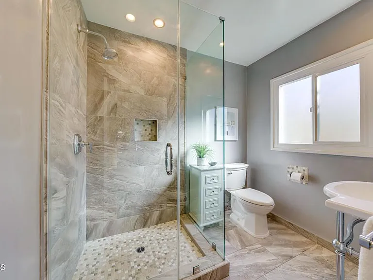 4837 Crown Ave — Photo 28