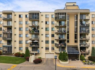 1111 Elway St APT 305, Saint Paul, MN 55116