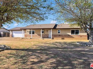 21360 Klamath Rd, Apple Valley, CA 92308