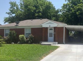 1111 E Lockheed Dr, Midwest City, OK 73110