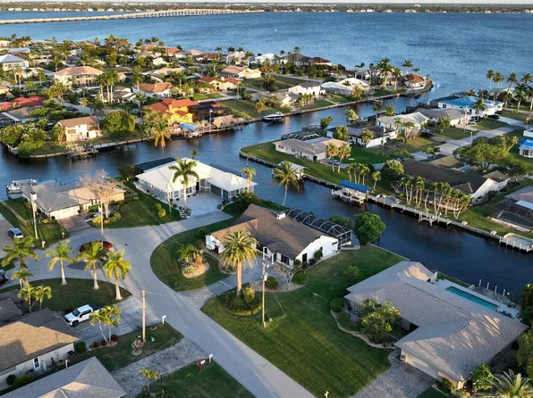 2328 SE 27th Street, Cape Coral, FL 33904