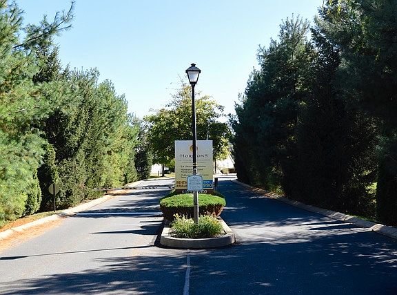 3rd image of 104 Village Dr