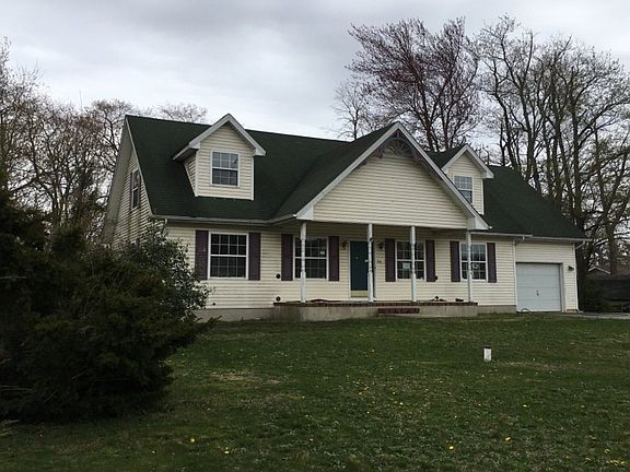 3rd image of 3341 Wilderness Dr