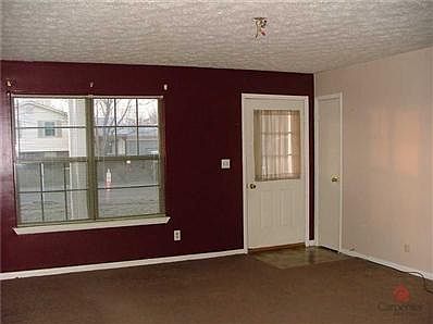 5th image of 3738 Winchester Dr