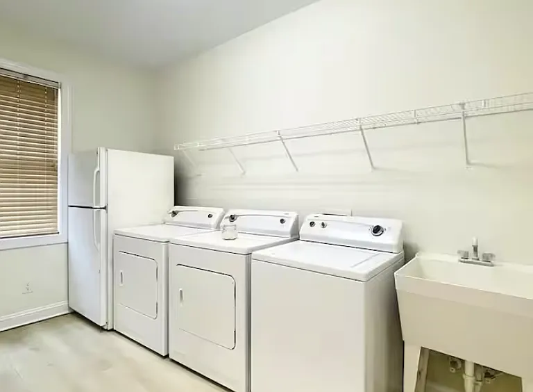 300 33rd Ave S #206 — Photo 34