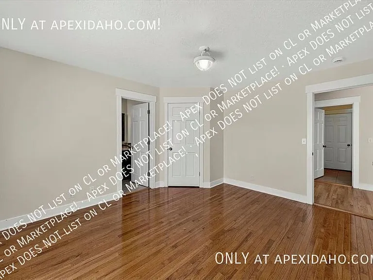 5329 N Forbes Ave — Photo 25