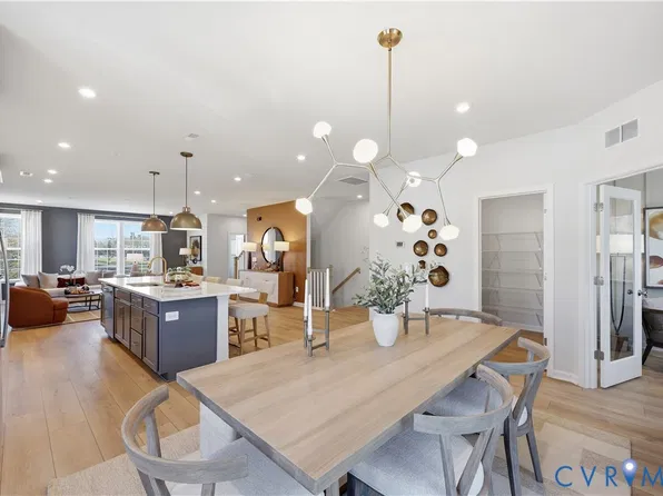 307 Brattice Dr, Midlothian, VA 23114