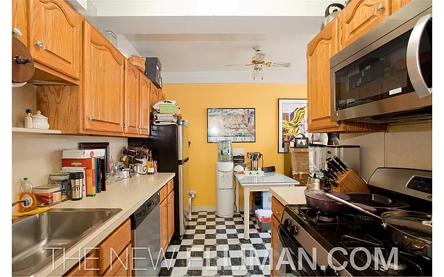 Sold by Douglas Elliman | media 10