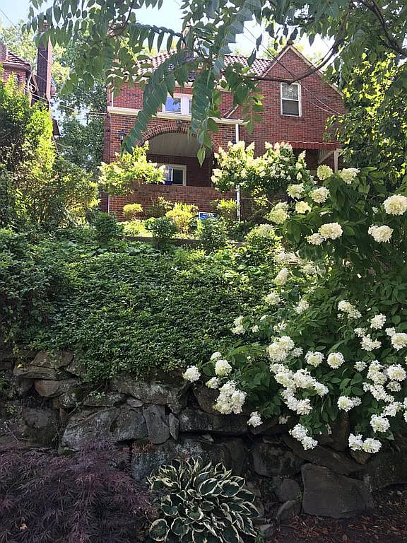 5410 Beacon St photo 1