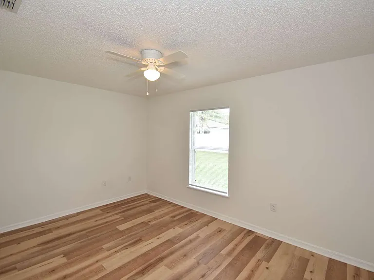 14 Ryley Ln — Photo 32