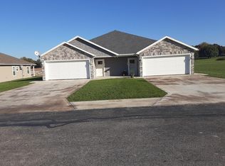 222B Dogwood Dr #222B, Clyde, OH 43410