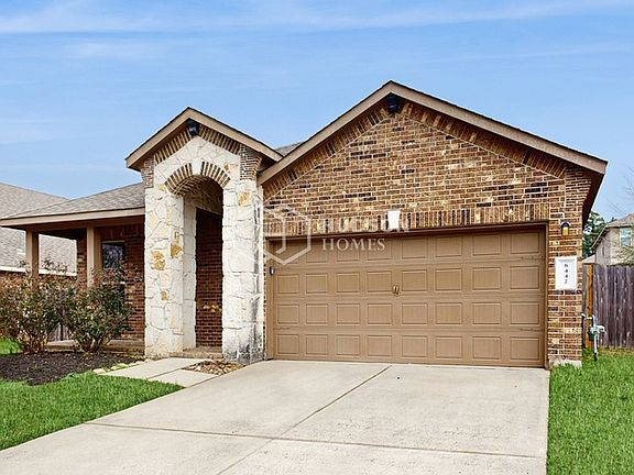 2nd image of 8442 Coral Cove Pass Ln