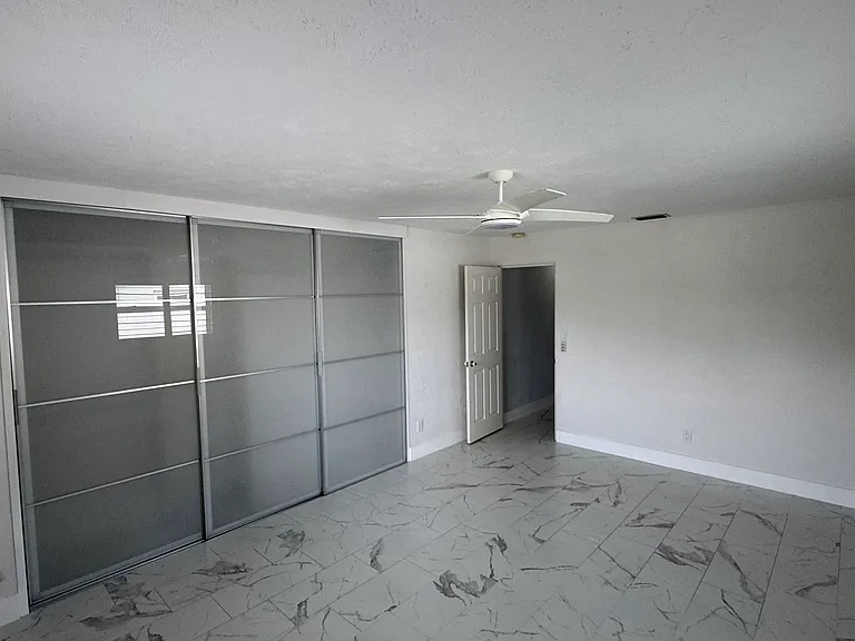 Front guest bedroom