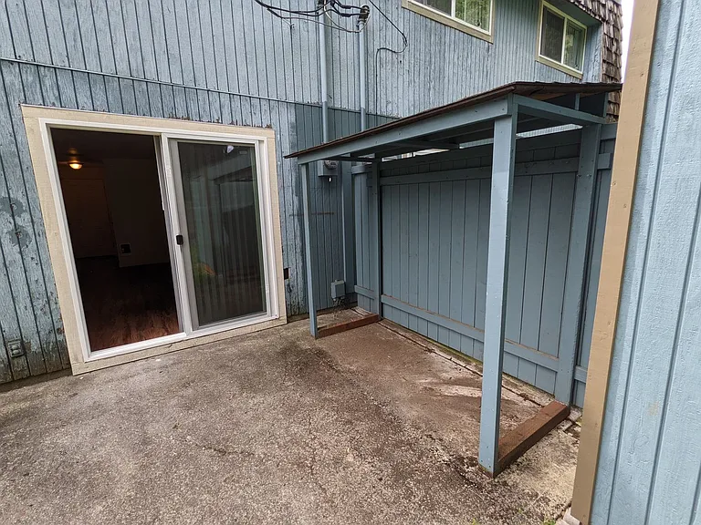 7815 NE 117th Ave — Photo 17