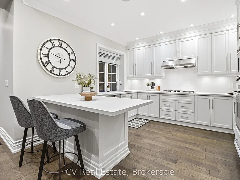 46 Bernard Ave — Photo 10