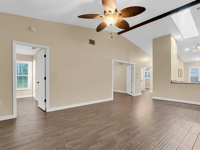 3203 Charter Club Dr #B — Photo 7