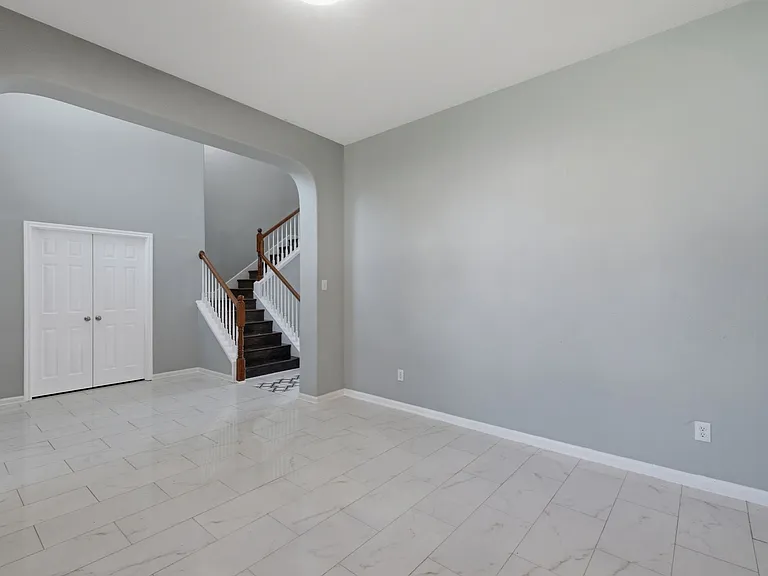 9309 Stonewood Dr — Photo 19