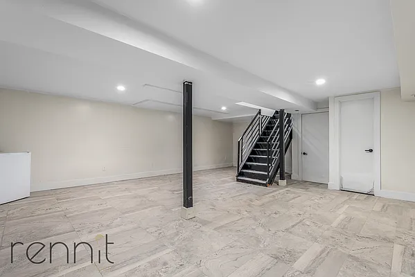 Rented by Rennit Inc. | media 14