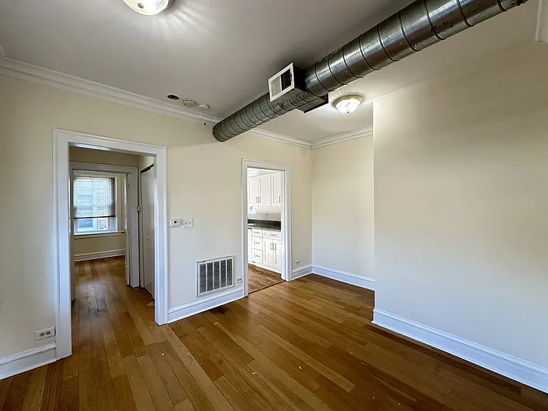3533 W Fullerton Ave #4 — Photo 7