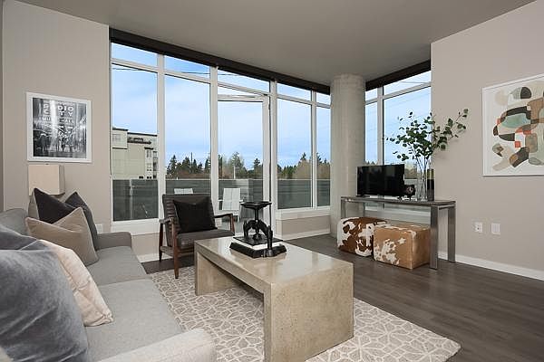 1st image of 102nd Ave NE #411