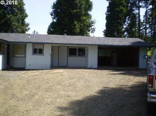225 Fawn Ridge Dr, Oakland, OR 97462