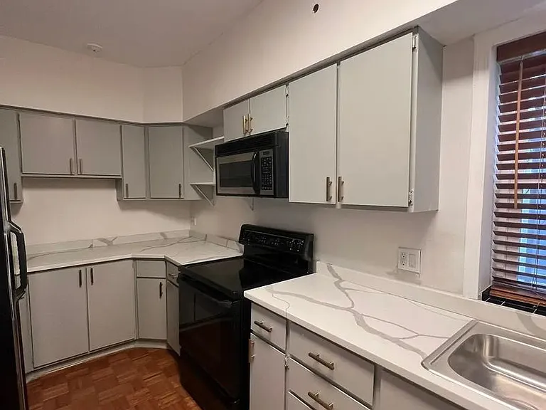 6937 S Merrill Ave — Photo 21